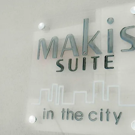 Apartment Makis In The *